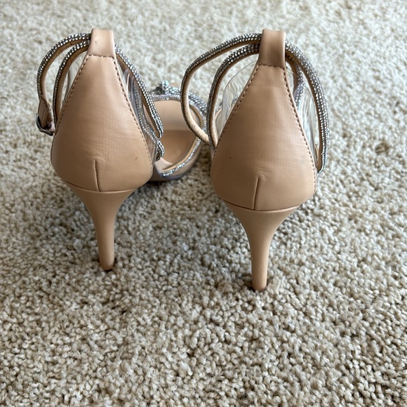 Rhinestone bow stilettos - Picture 4 of 6